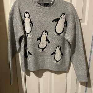 Debut Gray Sweater with Penguin Design